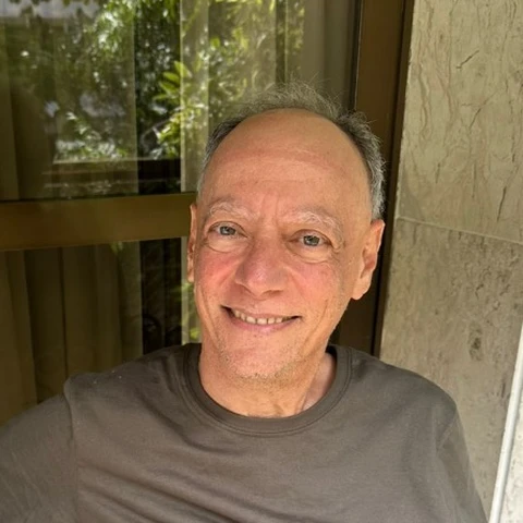 Leon Farhi Neto